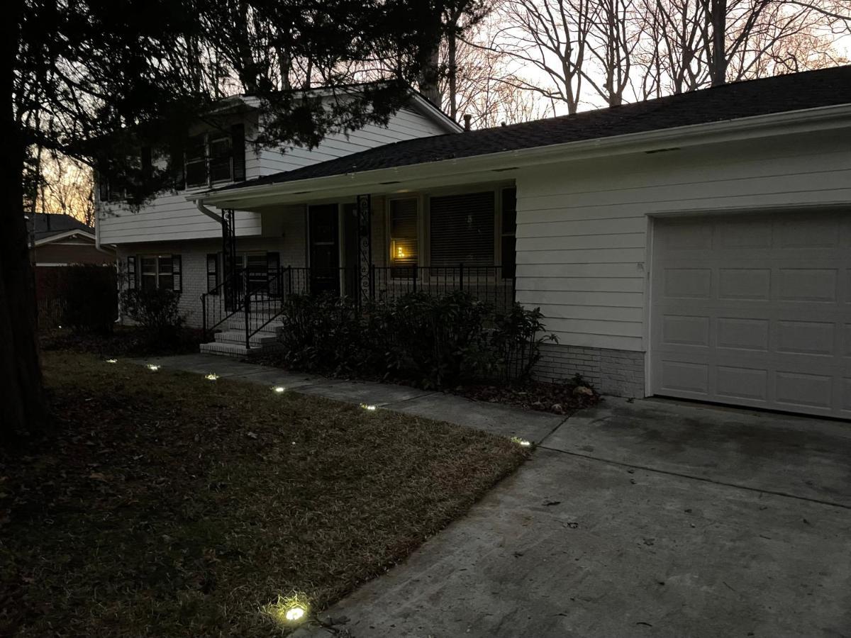 Serene Landing Place Near Downtown Cary Luaran gambar
